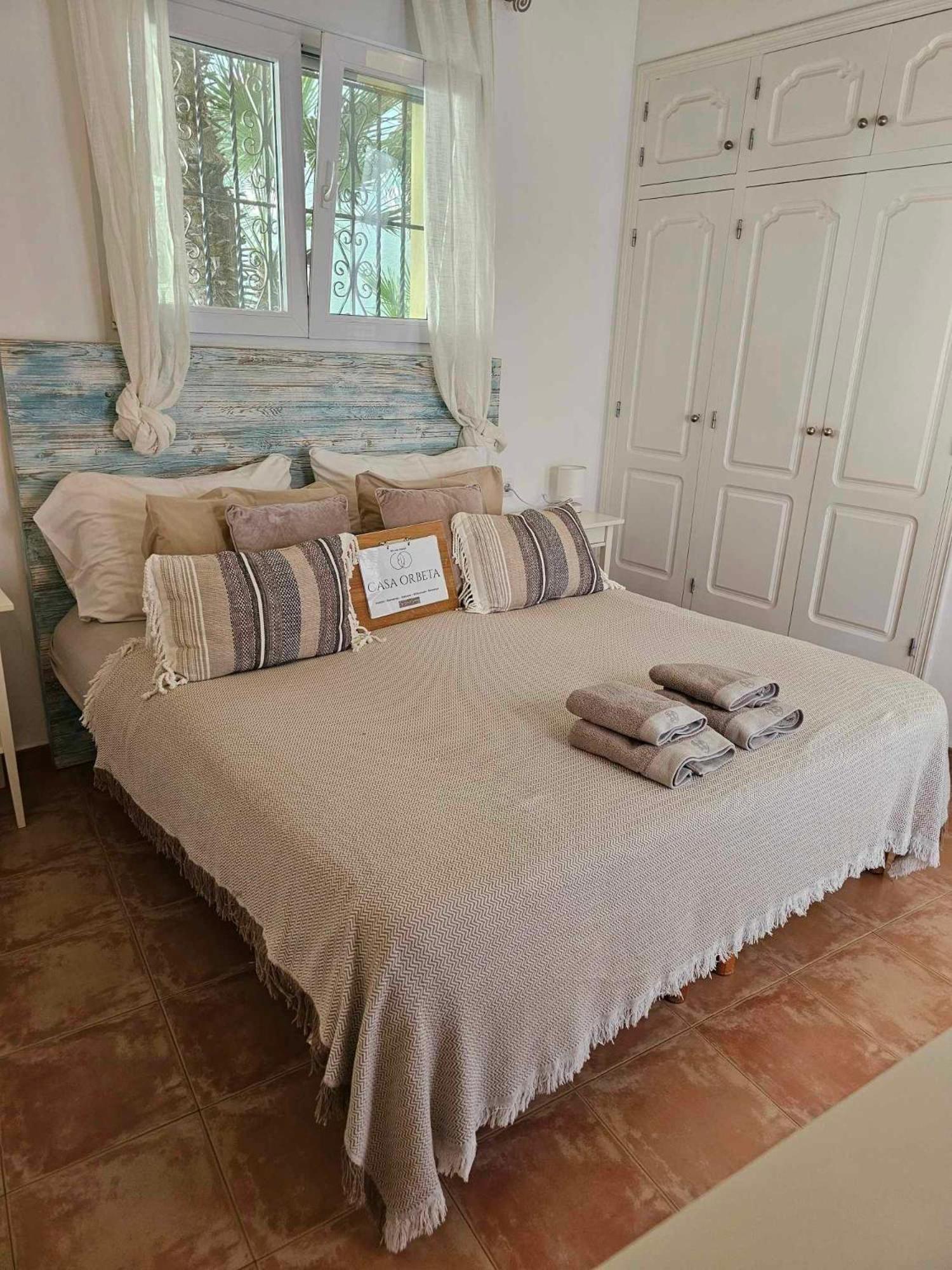 Casa-Orbeta Bed and Breakfast Orba Buitenkant foto